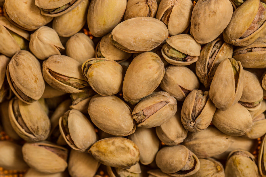 pistaches dans leur coquille